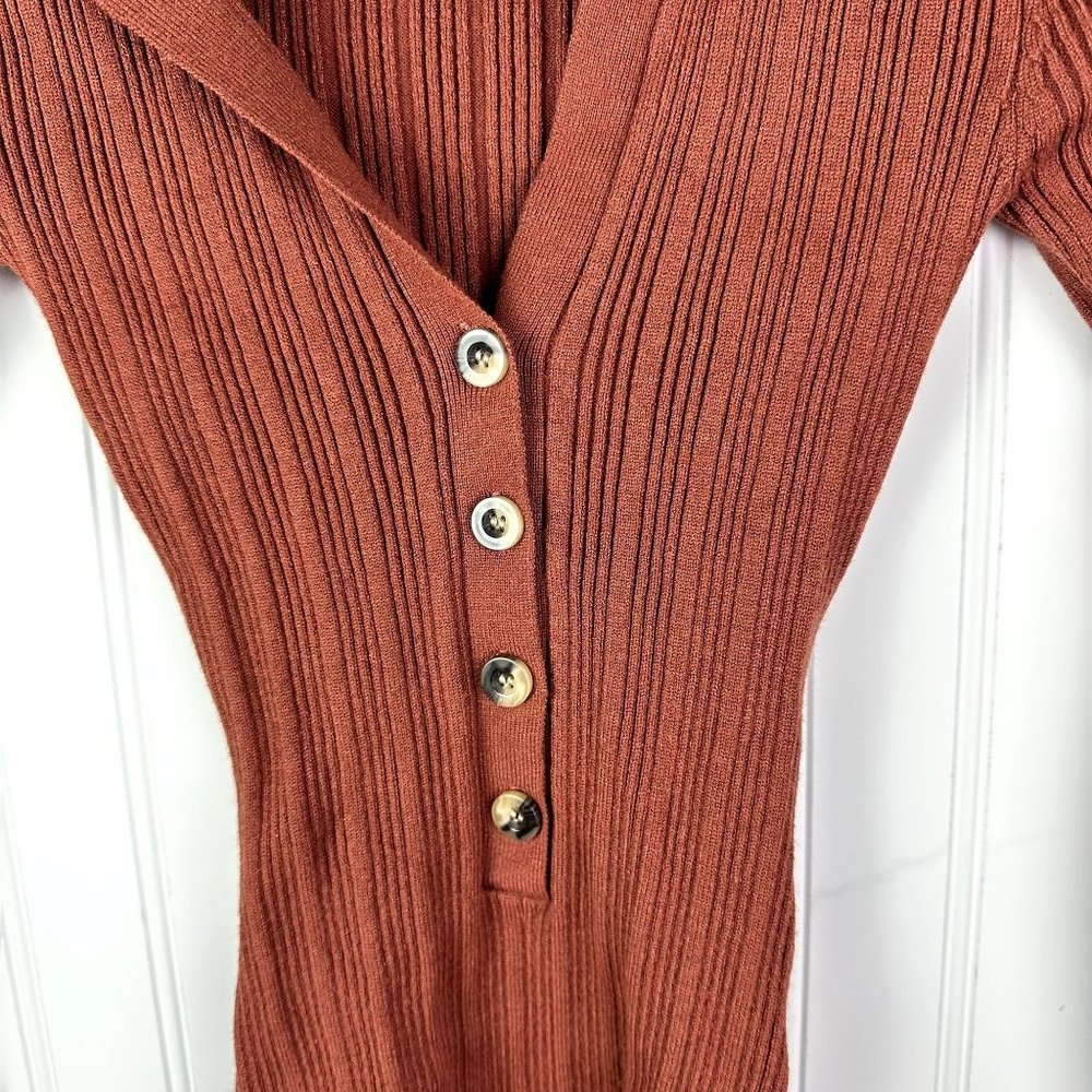 Lulu's Ribbed Long sleeve Bodysuit Size XS Rust Color - Picture 2 of 4